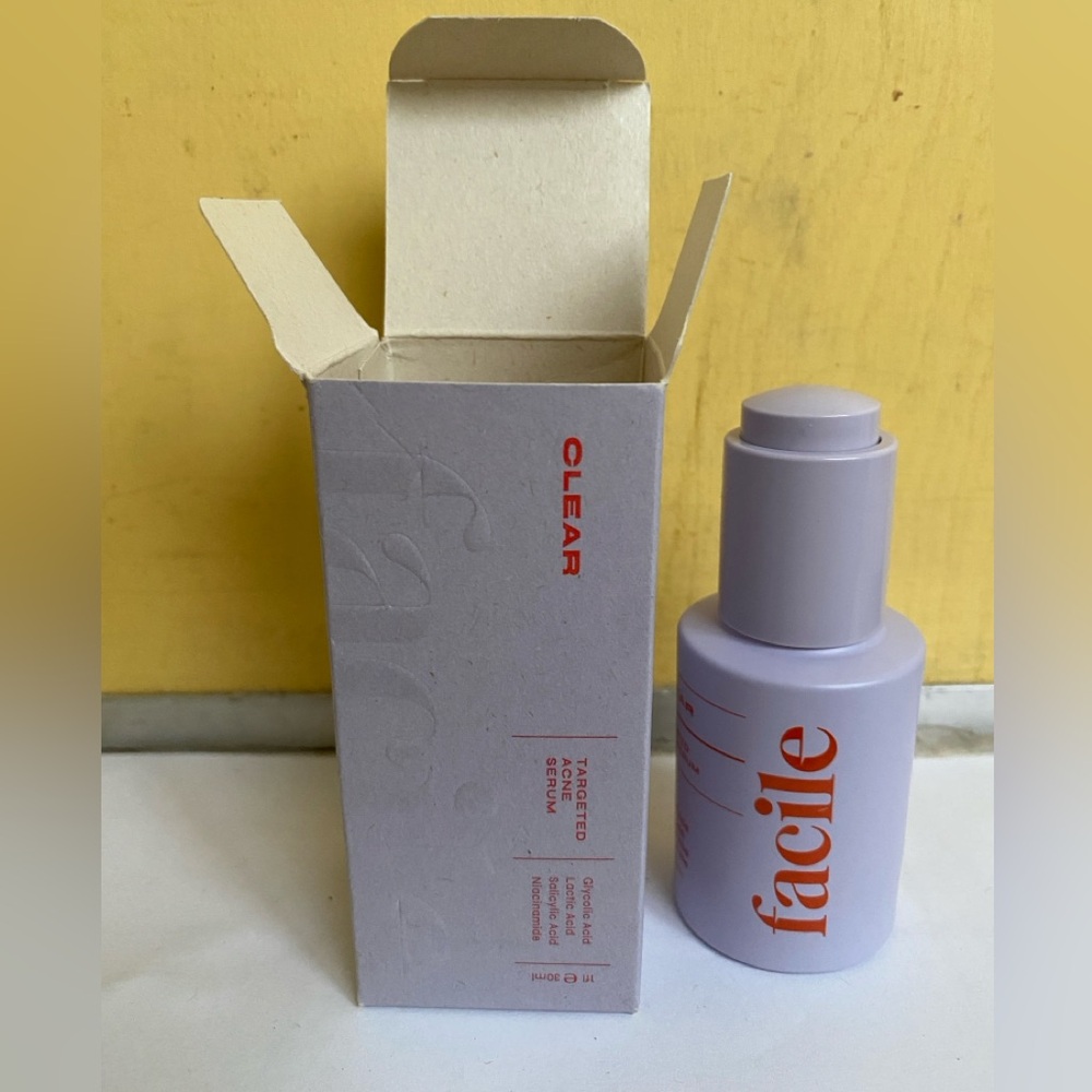 Clear Targeted Acne Serum Brand new in Box 30 ml